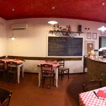 Cantagrillo Locanda Fuoriporta מראה חיצוני תמונה